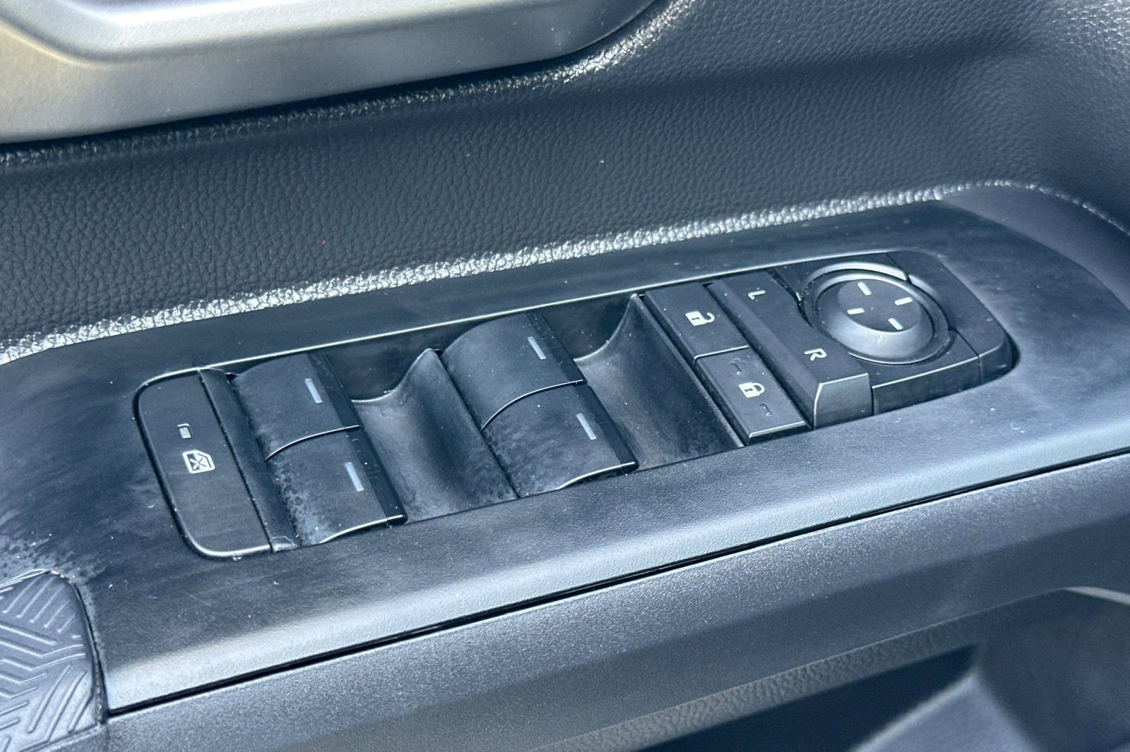 Certified 2025 Toyota Tacoma Trailhunter w/ Tow Tech Package image 14