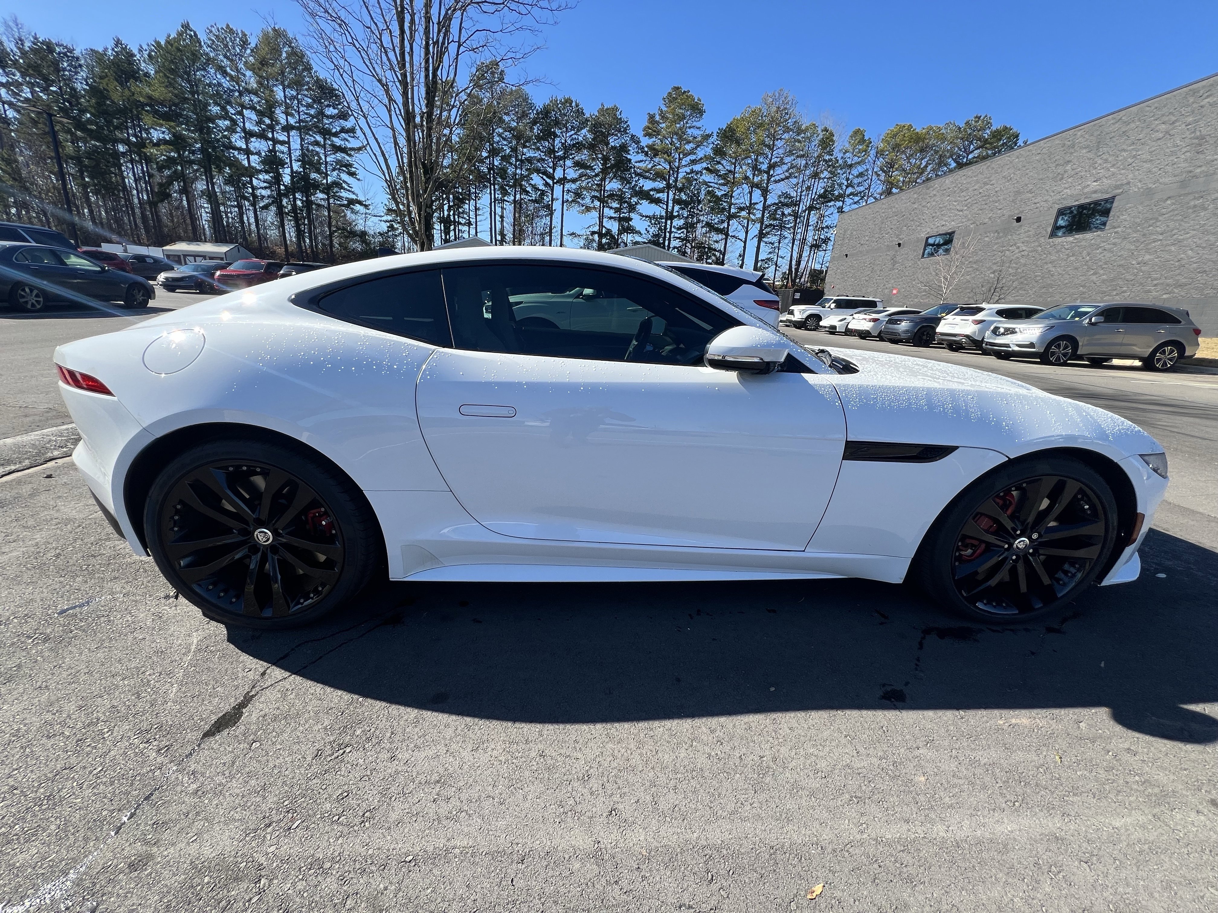 Certified 2024 Jaguar F-TYPE R-Dynamic image 8