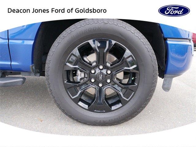 Certified 2022 Ford F150 XLT w/ Equipment Group 302A High image 11