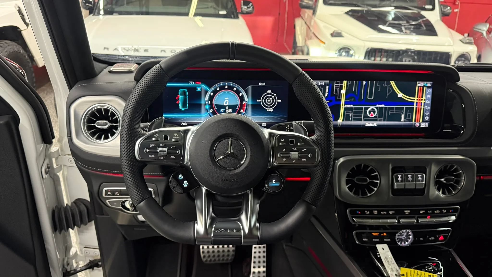 Used 2024 Mercedes-Benz G 63 AMG 4MATIC w/ AMG Night Package Plus image 10