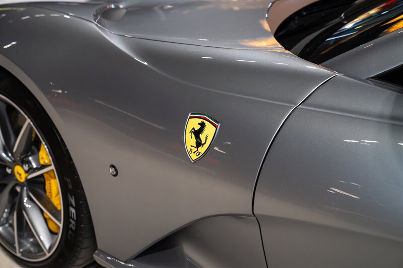 Used 2023 Ferrari 812 GTS RWD image 13