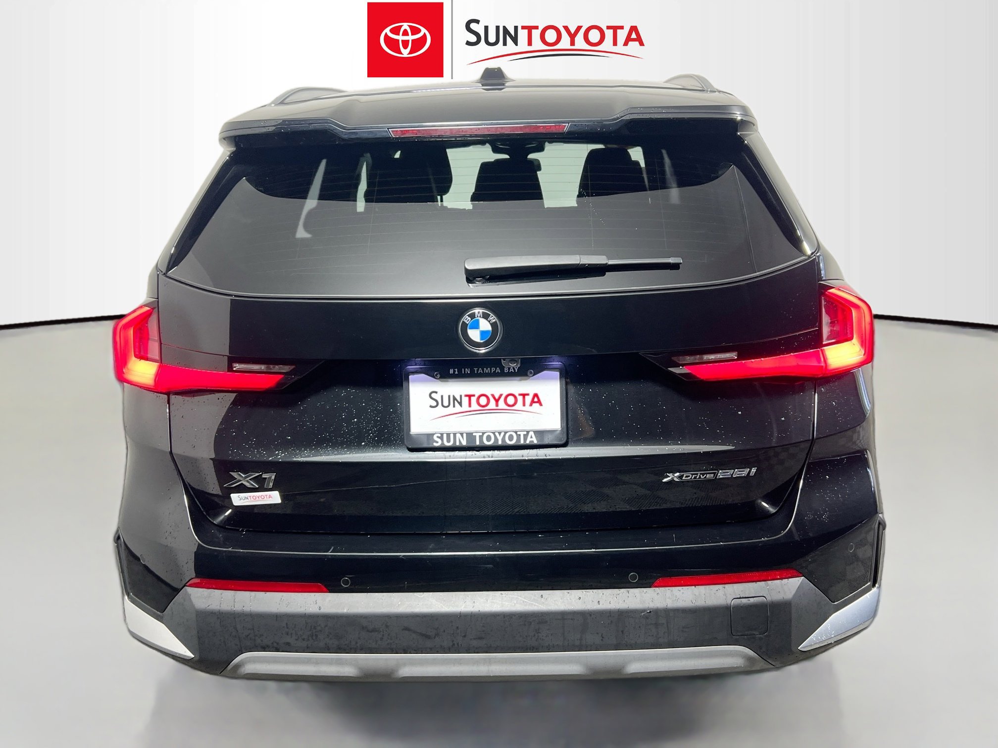 Used 2023 BMW X1 xDrive28i image 5