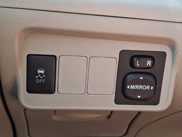 Used 2011 Toyota Corolla LE FWD image 21