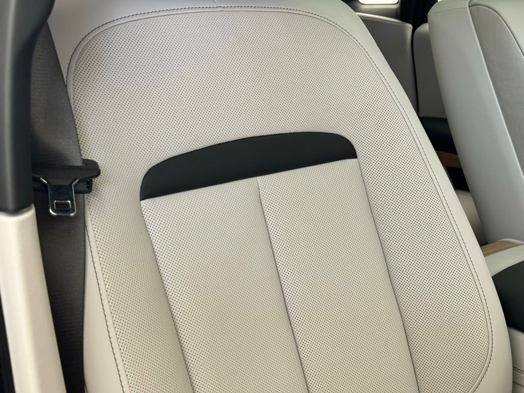 Certified 2021 Rolls-Royce Ghost image 60