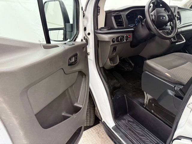 Used 2021 Ford Transit 150 Low Roof RWD image 23