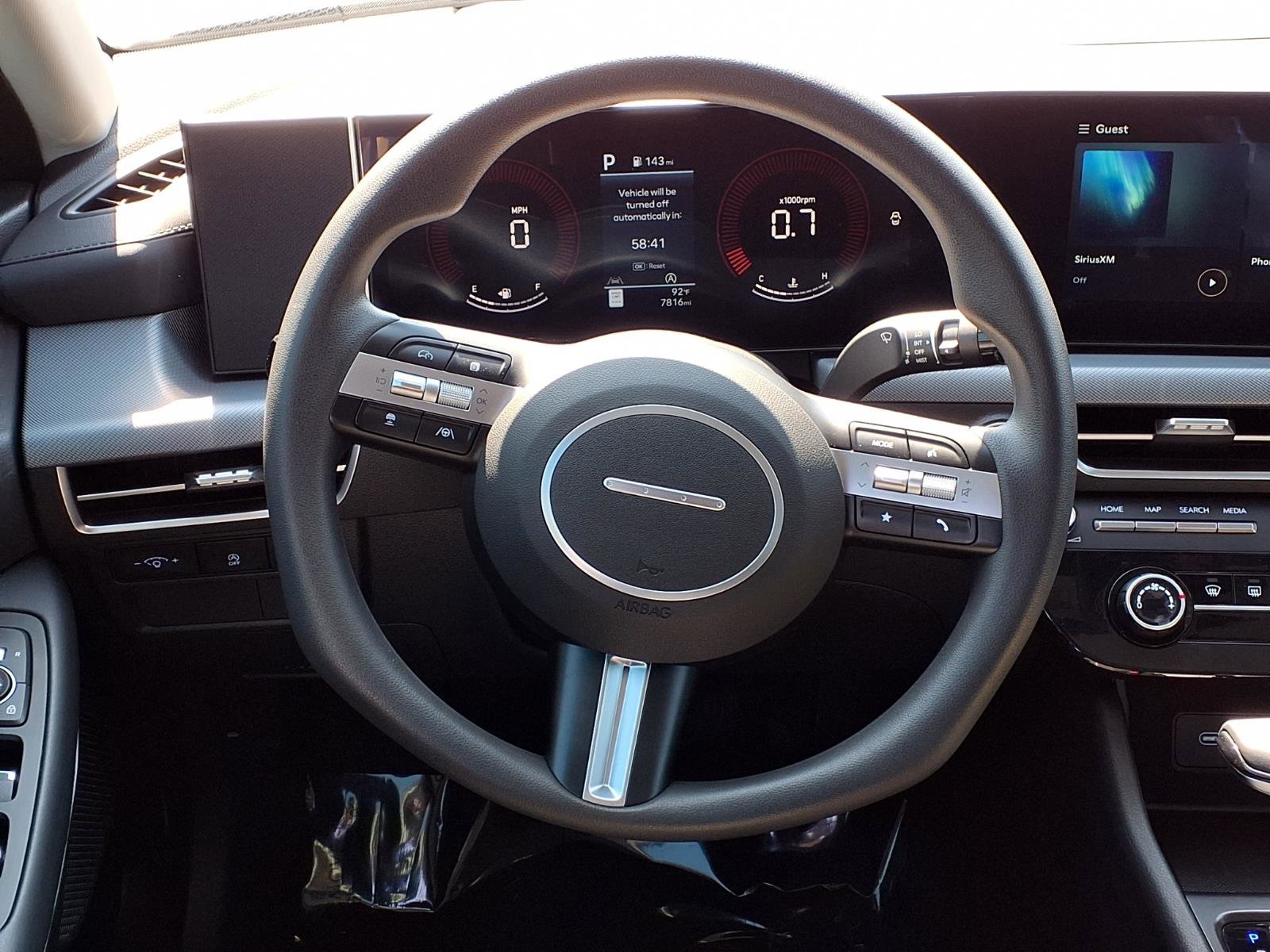 Certified 2025 Hyundai Sonata SE image 17