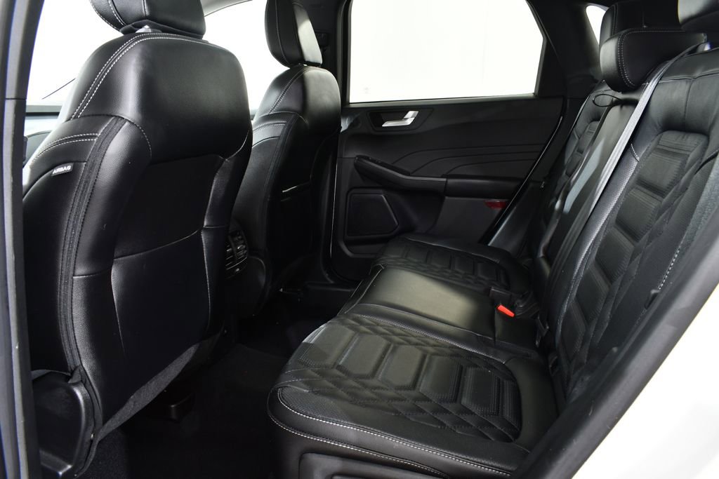 Used 2023 Ford Escape Platinum w/ Premium Technology Package image 16