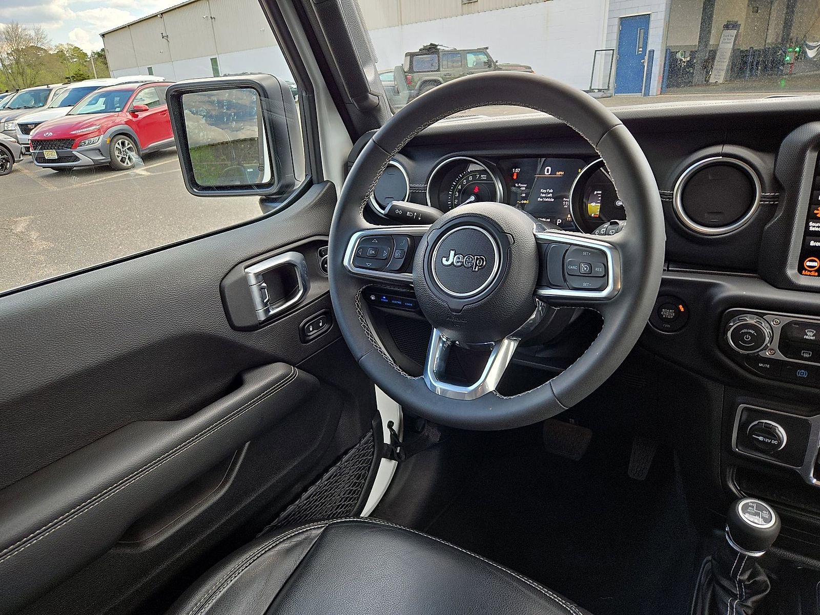 Used 2023 Jeep Wrangler Unlimited Sahara w/ Dual Top Group AWD/4WD image 15