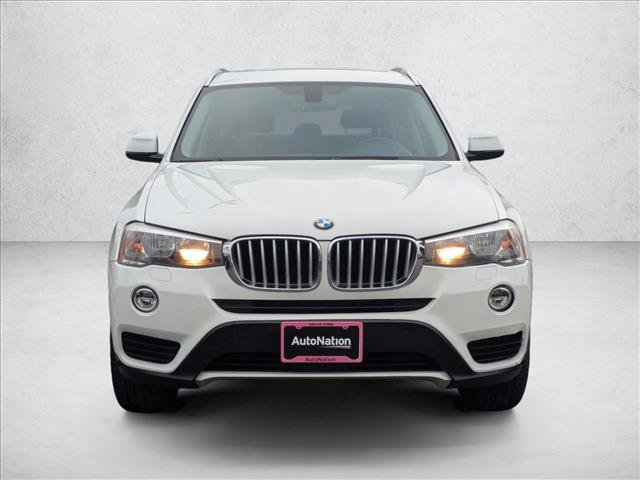 Used 2017 BMW X3 xDrive28i image 2