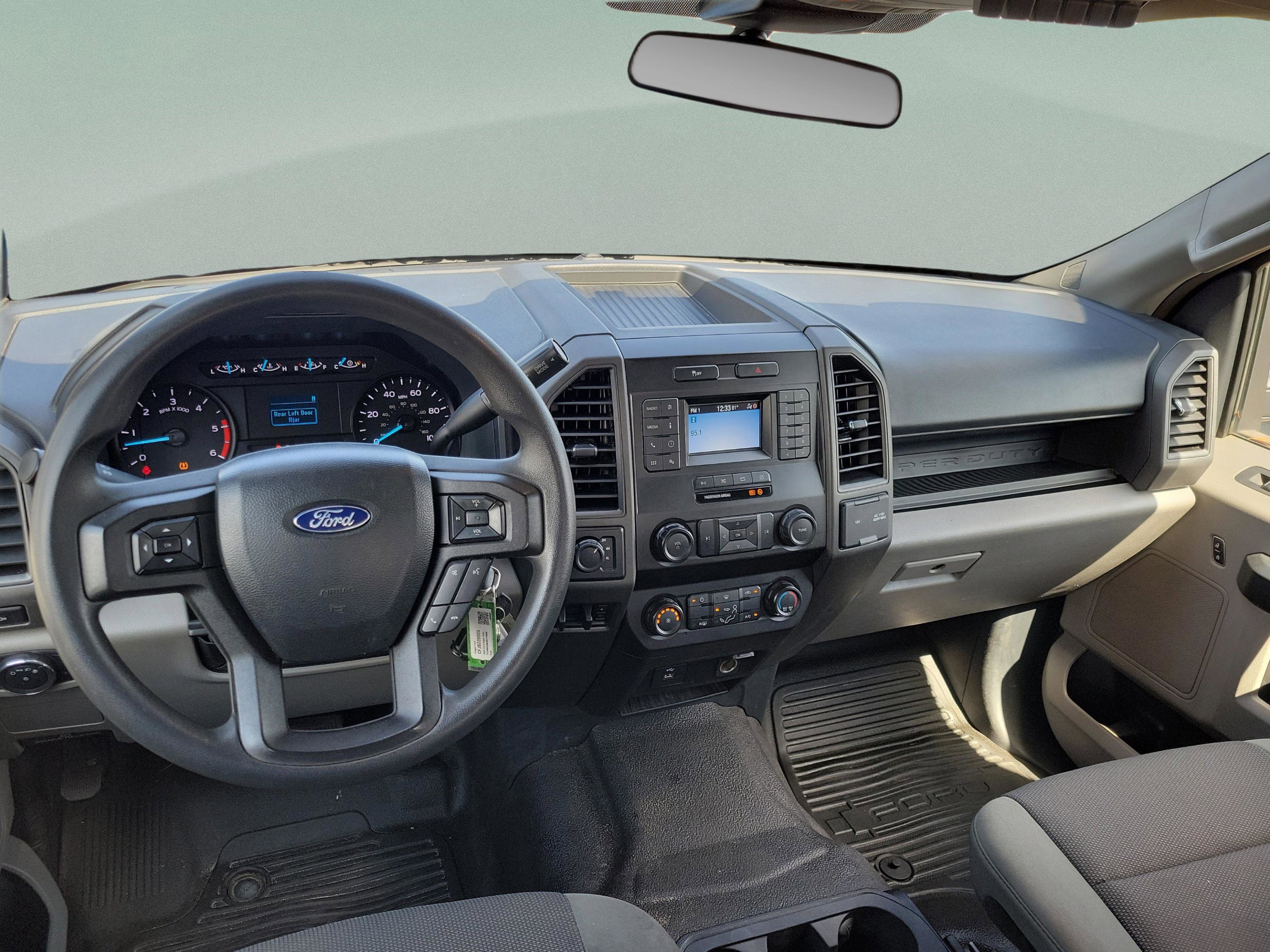 Used 2022 Ford F350 XL w/ Power Equipment Group AWD/4WD image 14