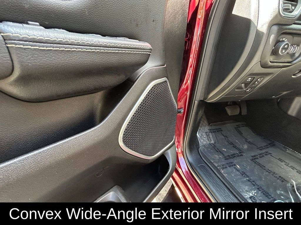 Used 2025 RAM 1500 Laramie w/ Sport Appearance Package image 17