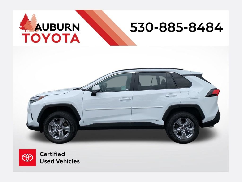Certified 2024 Toyota RAV4 LE AWD/4WD image 1