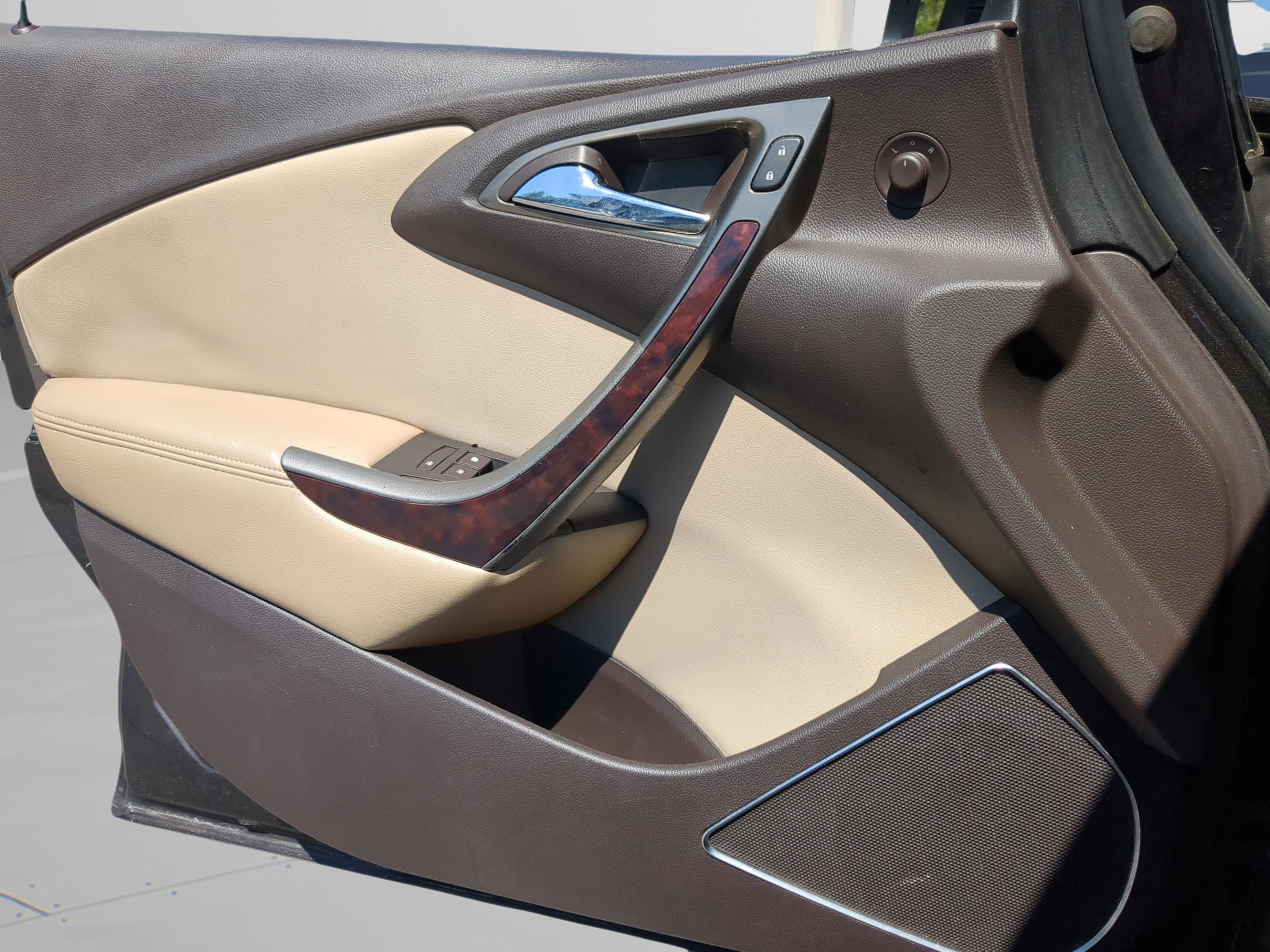 Used 2016 Buick Verano FWD image 18