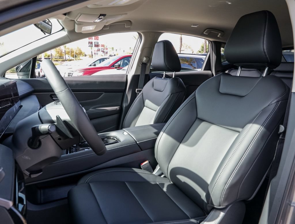 New 2026 Nissan Murano SV AWD/4WD image 16