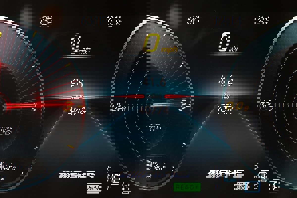 Used 2022 Mercedes-Benz GLE 53 AMG 4MATIC w/ 3rd Row Seat Package image 53