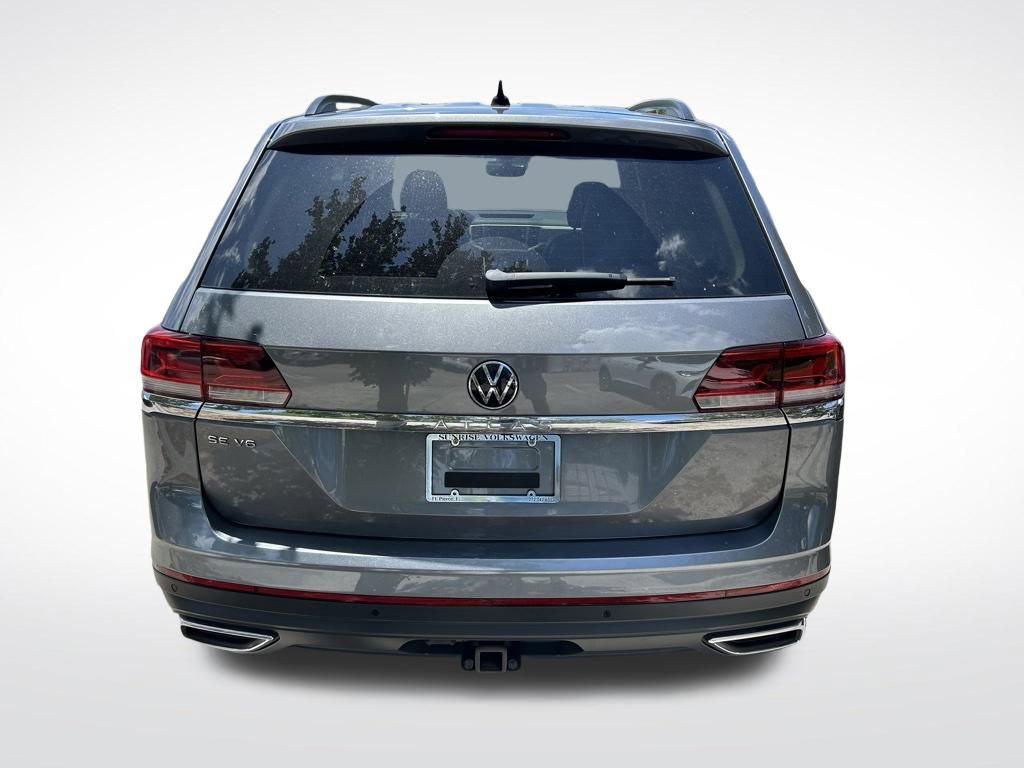 Used 2021 Volkswagen Atlas SE w/ Panoramic Sunroof Package FWD image 5