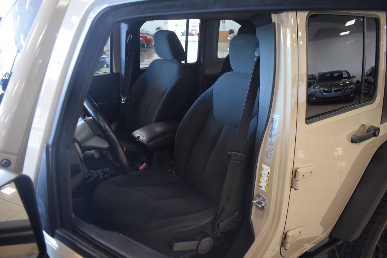 Used 2016 Jeep Wrangler Unlimited Sport w/ Quick Order Package 24S AWD/4WD image 55