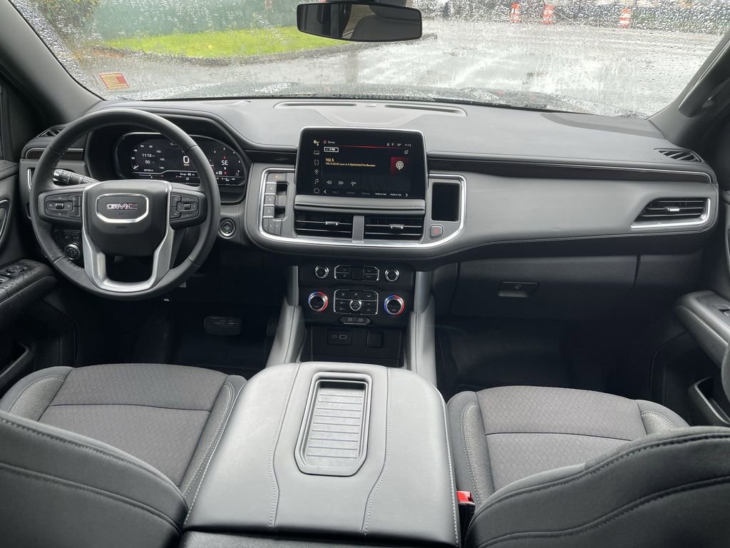 Used 2024 GMC Yukon SLE image 20