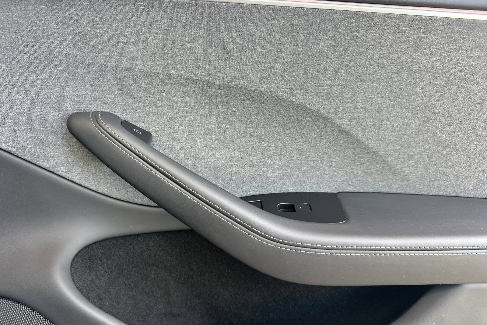 Used 2024 Tesla Model 3 Standard Range RWD image 19