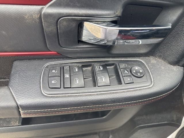 Used 2015 RAM 1500 Rebel AWD/4WD image 16