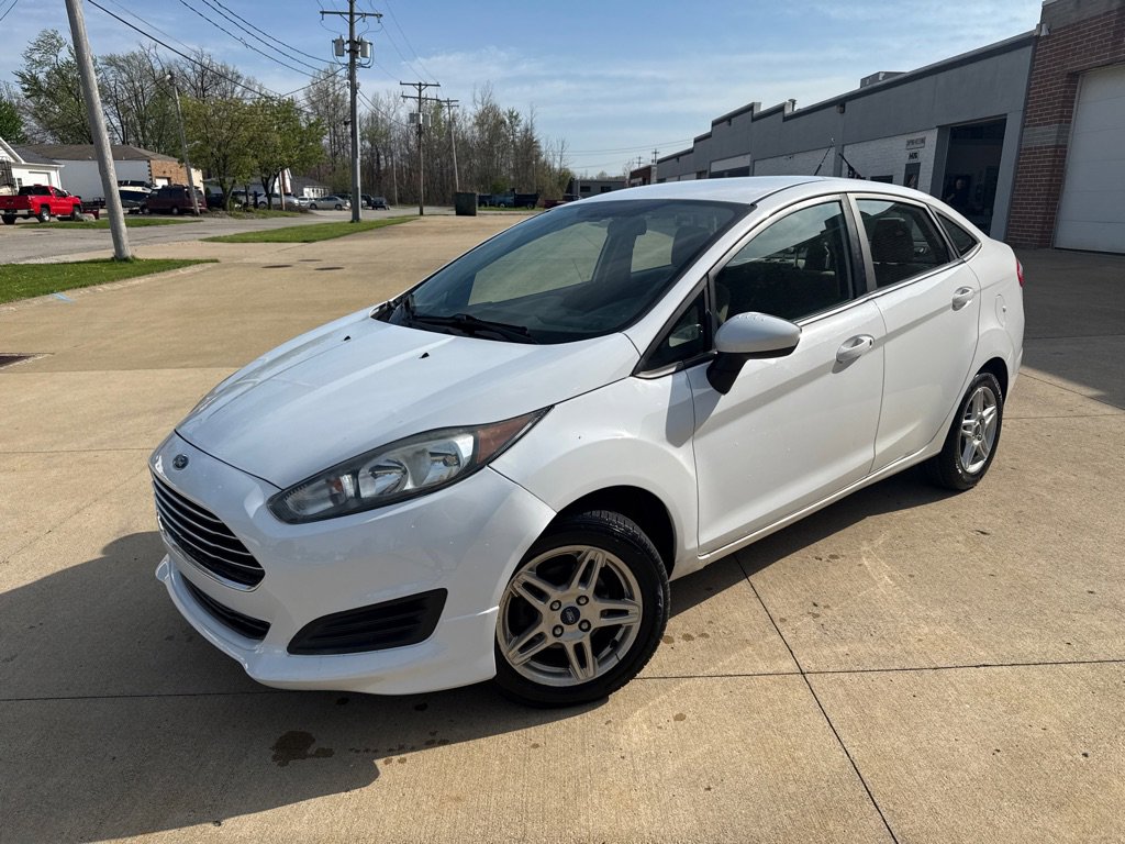 Used 2019 Ford Fiesta SE image 1