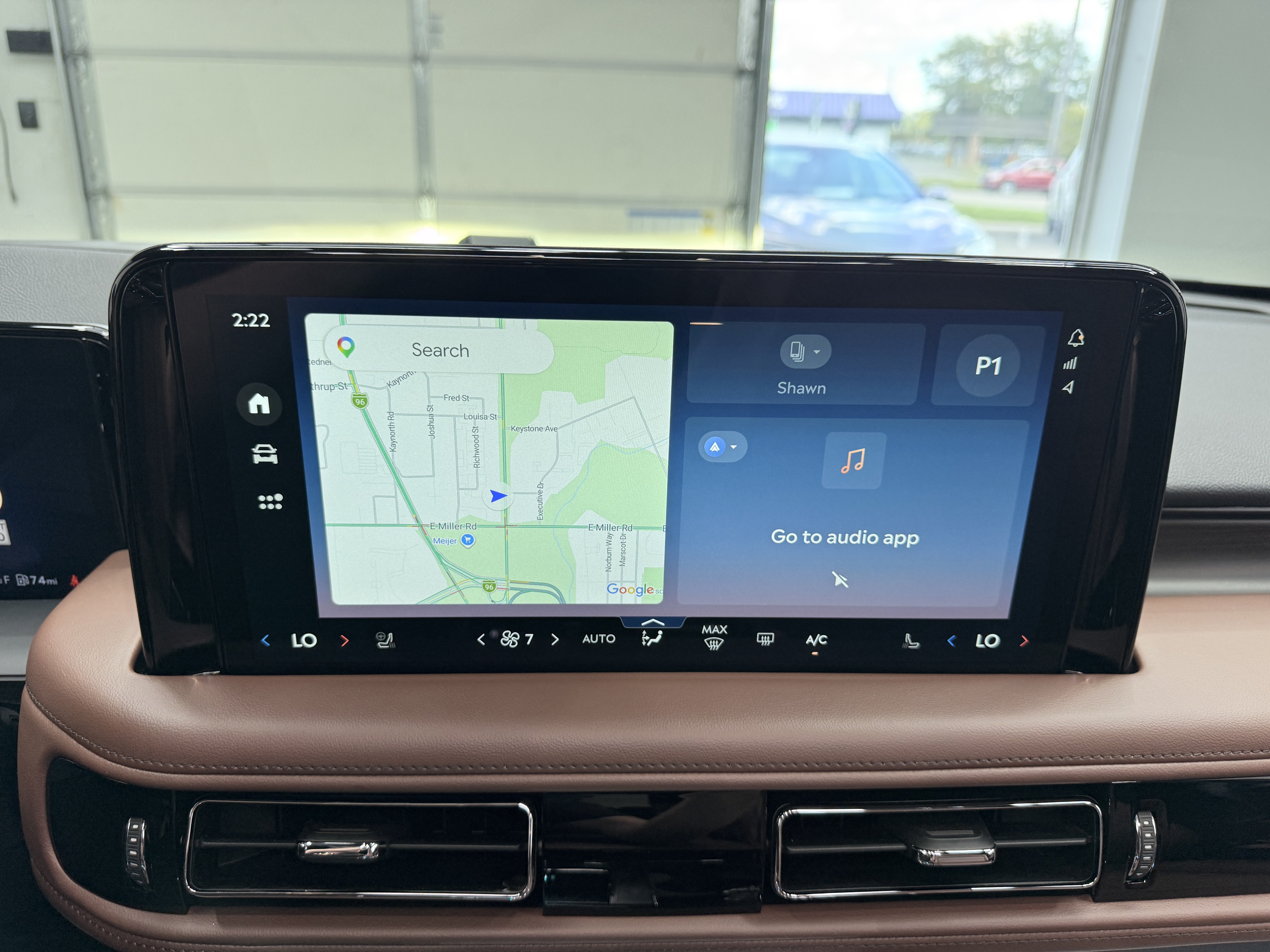 Used 2025 Lincoln Aviator Reserve w/ Jet Appearance Package AWD/4WD image 18