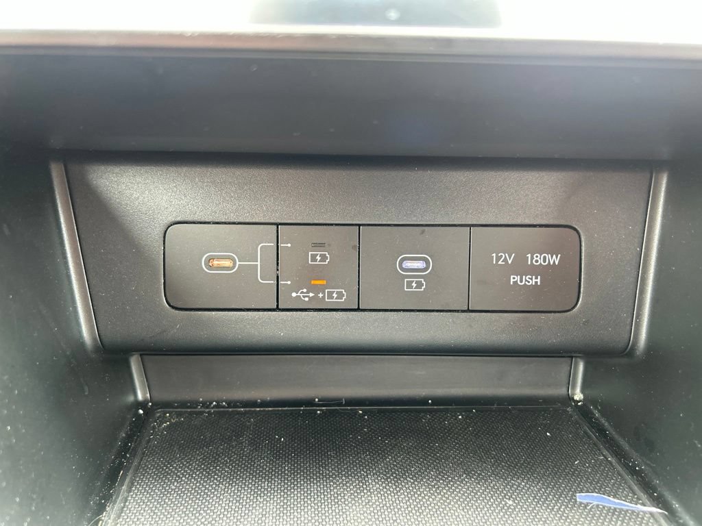 Used 2025 Hyundai Sonata SEL FWD image 30
