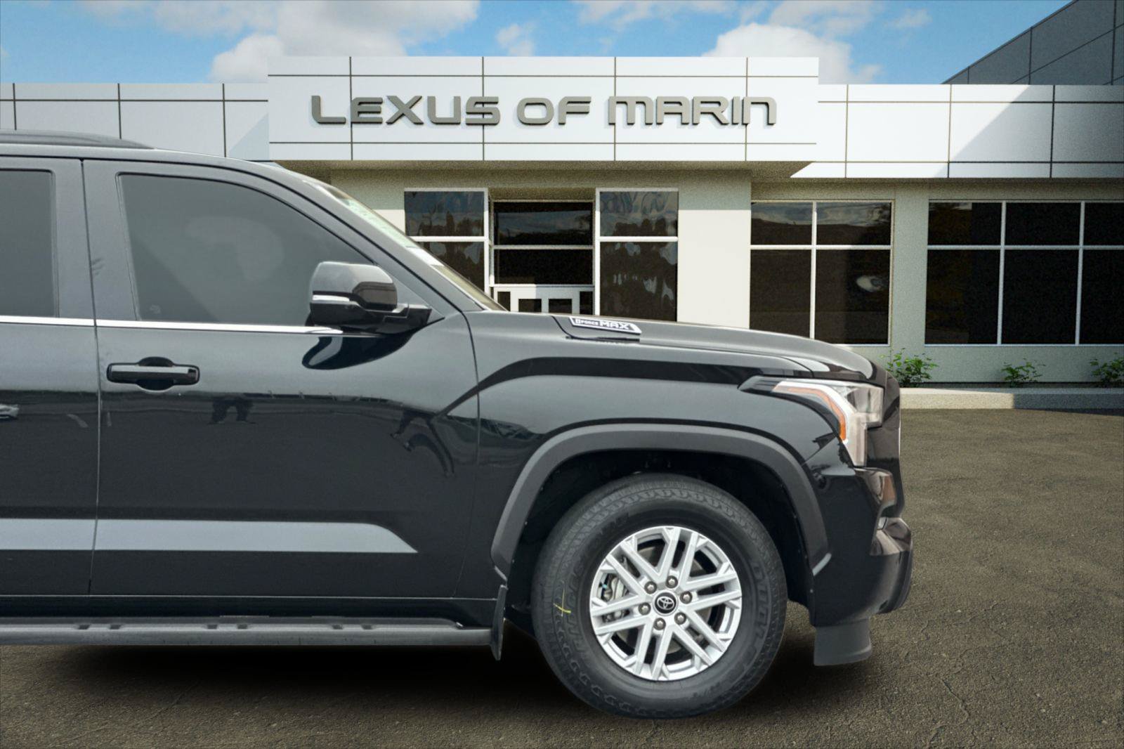 Used 2023 Toyota Sequoia SR5 w/ SR5 Premium Package AWD/4WD image 35