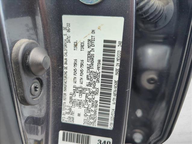 Used 2022 Toyota Tacoma SR5 RWD image 30