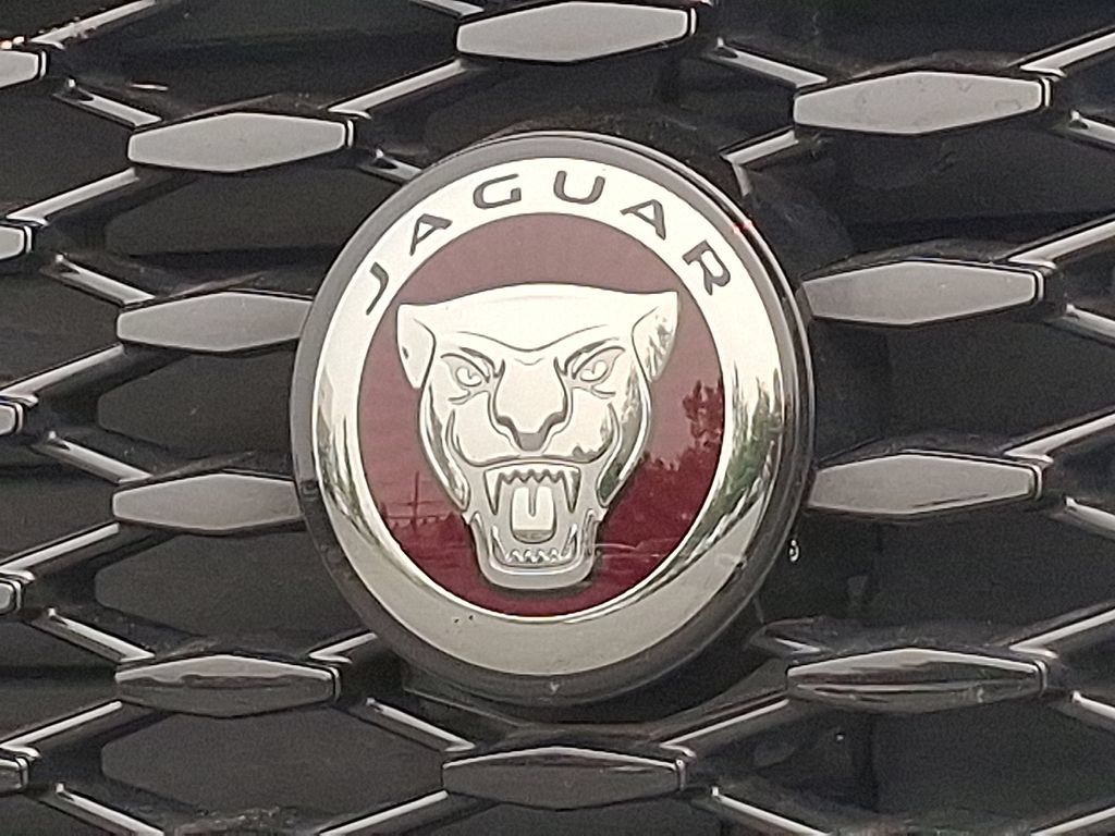 Certified 2022 Jaguar E-PACE 300 Sport AWD/4WD image 28