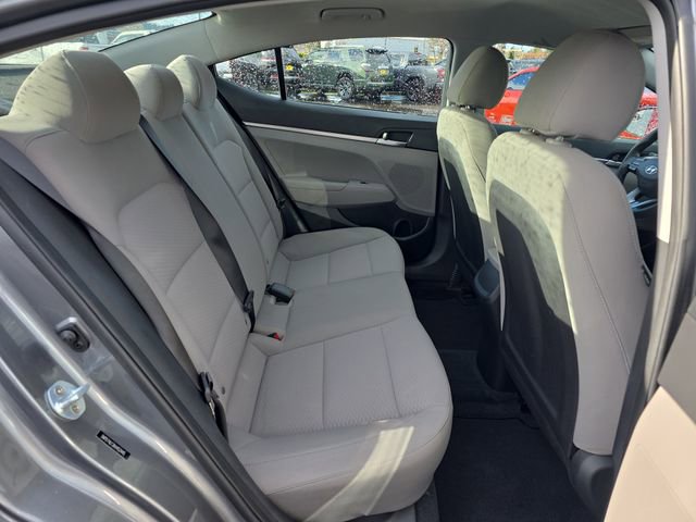 Used 2019 Hyundai Elantra SE image 14