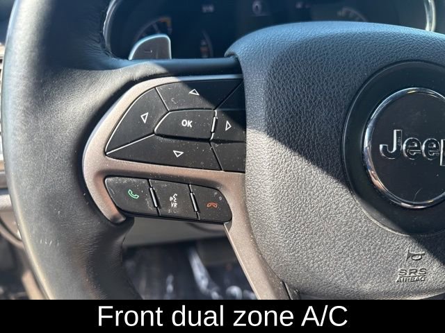 Used 2017 Jeep Grand Cherokee Altitude image 22