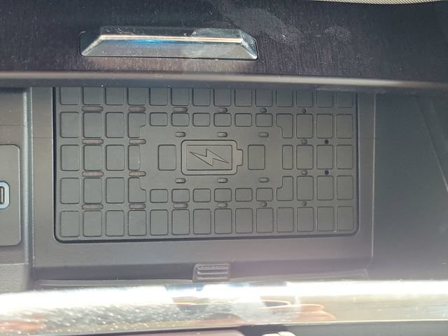 Used 2024 Ford Expedition Platinum AWD/4WD image 28