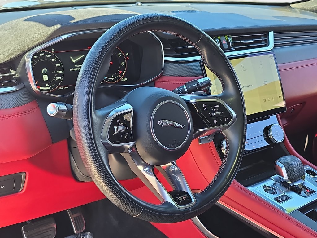 Used 2022 Jaguar F-PACE SVR AWD/4WD image 19