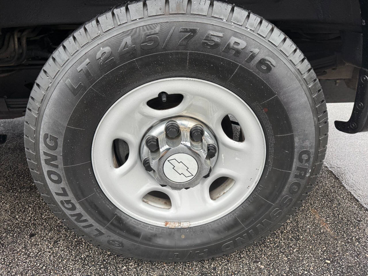 Used 2017 Chevrolet Express 3500 LT w/ LT Preferred Equipment Group image 24