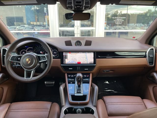 Used 2020 Porsche Cayenne S AWD/4WD image 43