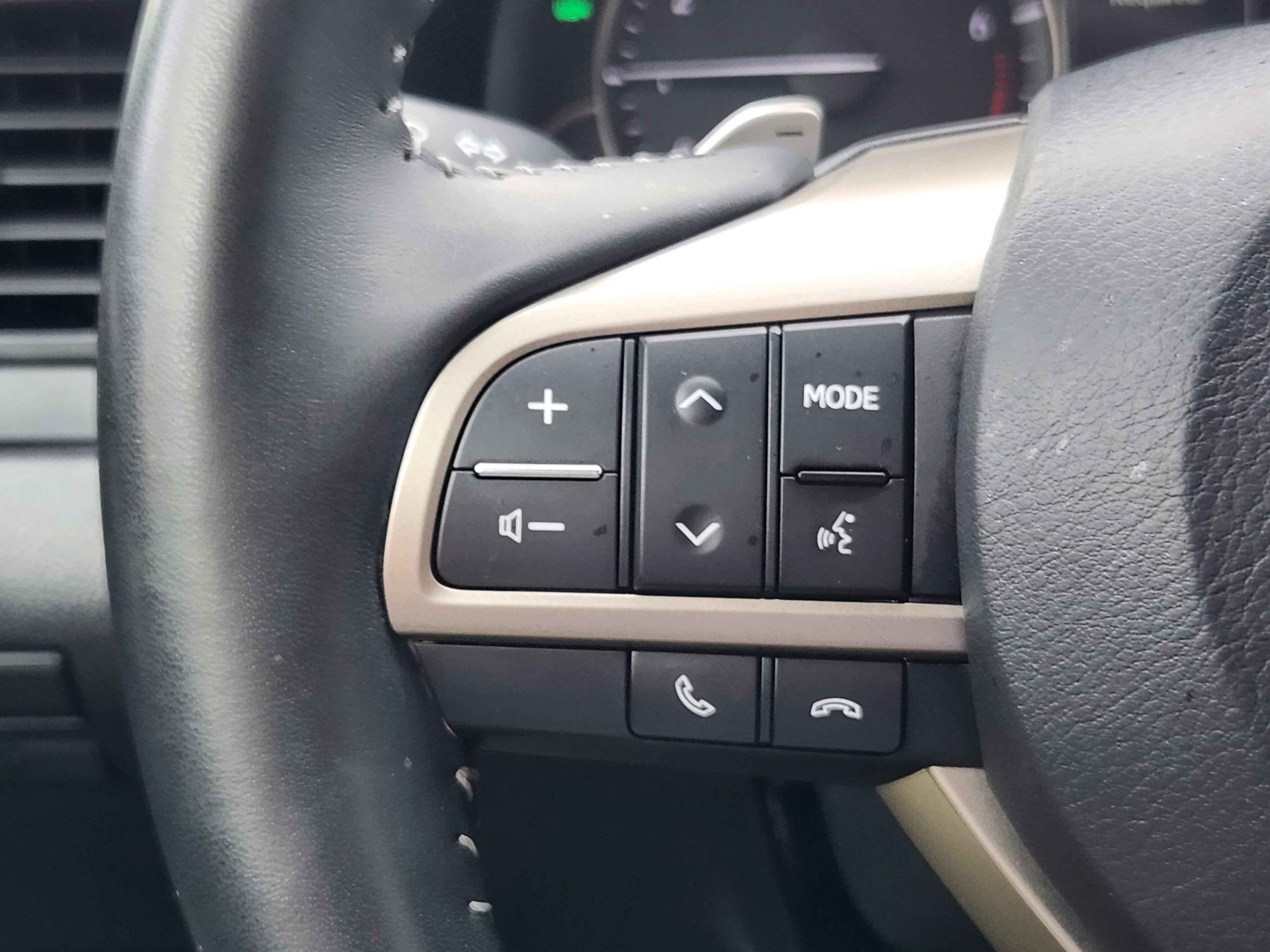 Used 2020 Lexus RX 350 AWD w/ Premium Package image 30