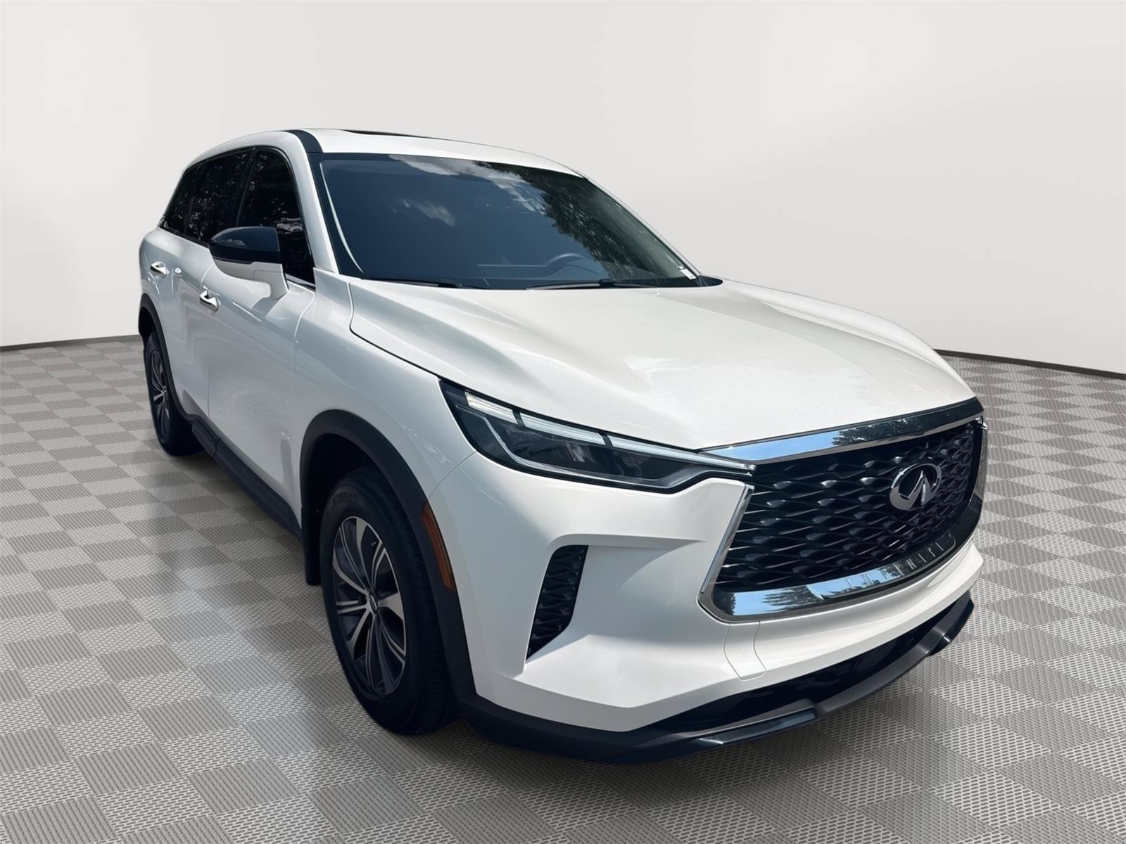 Used 2025 INFINITI QX60 Pure FWD image 4
