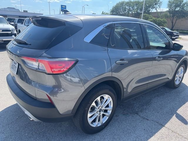Used 2022 Ford Escape SE w/ Convenience Package FWD image 3