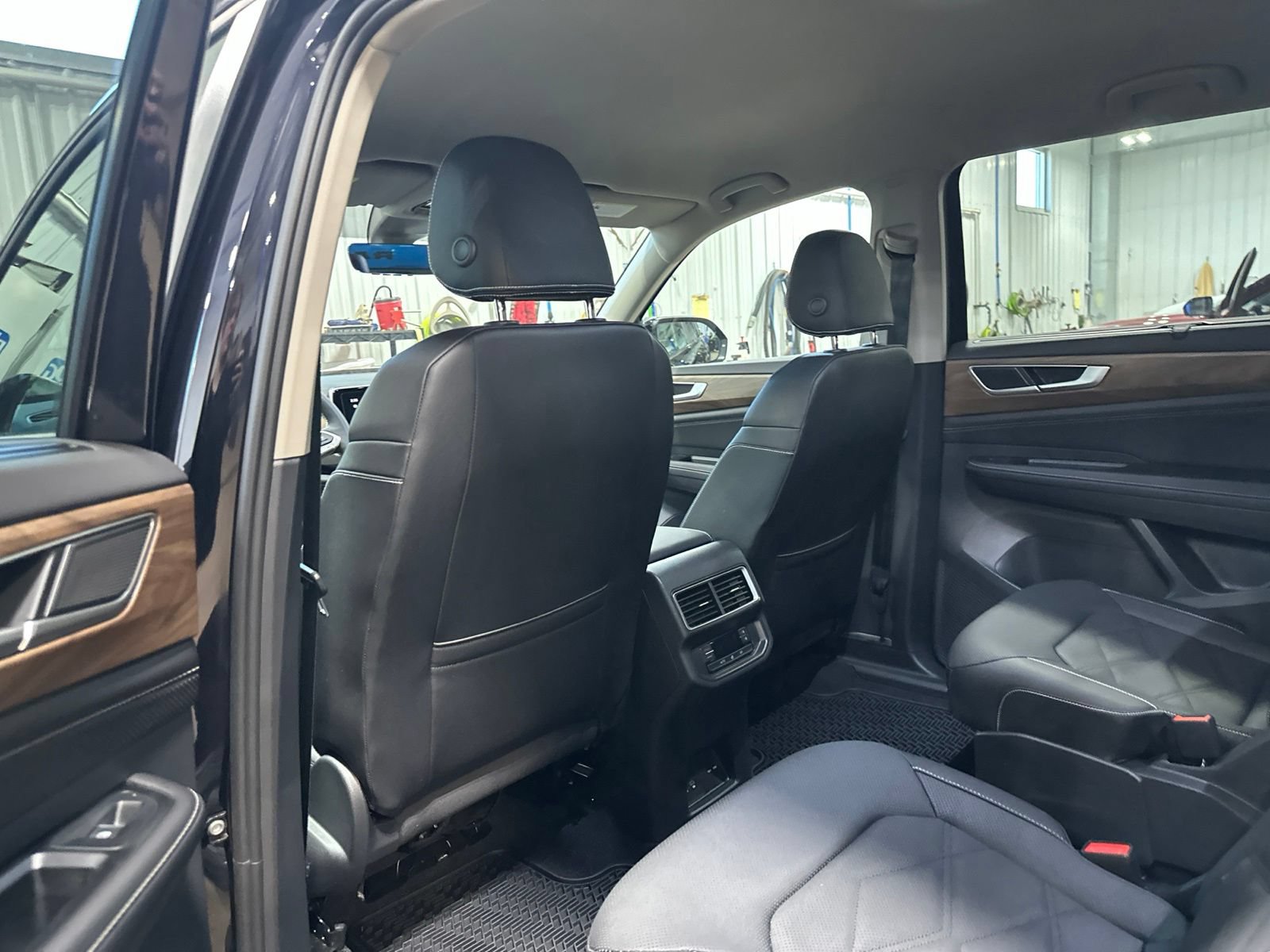 Certified 2026 Volkswagen Atlas SE AWD/4WD image 22