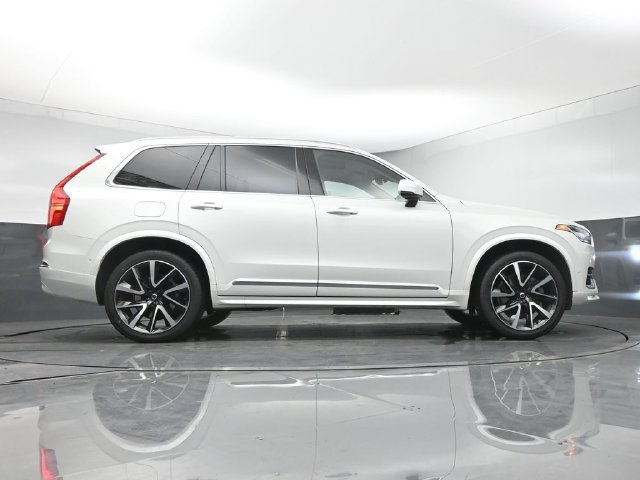 Used 2024 Volvo XC90 B6 Ultimate w/ Protection Package Premier AWD/4WD image 44