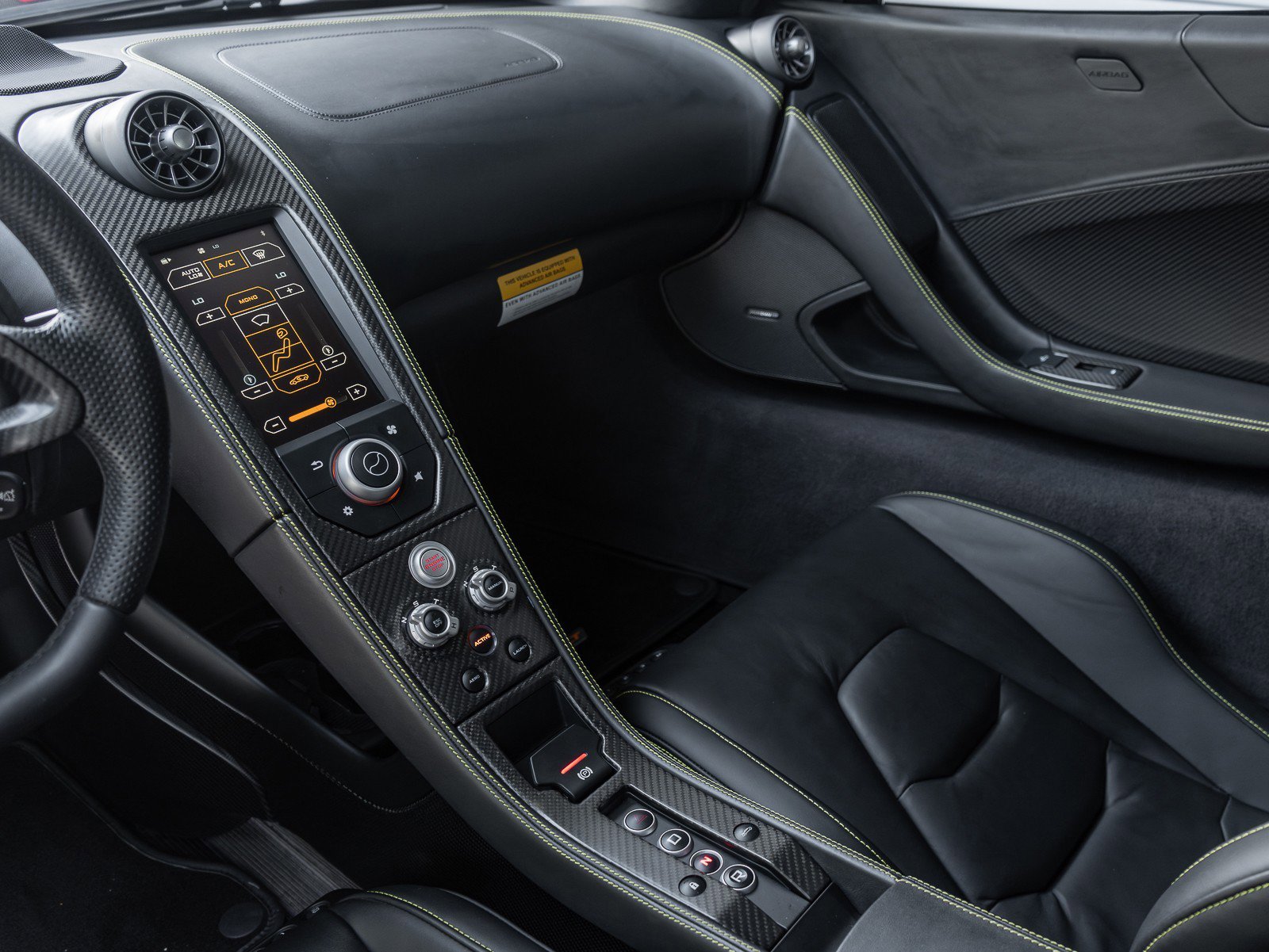 Used 2016 McLaren 675LT Coupe image 19