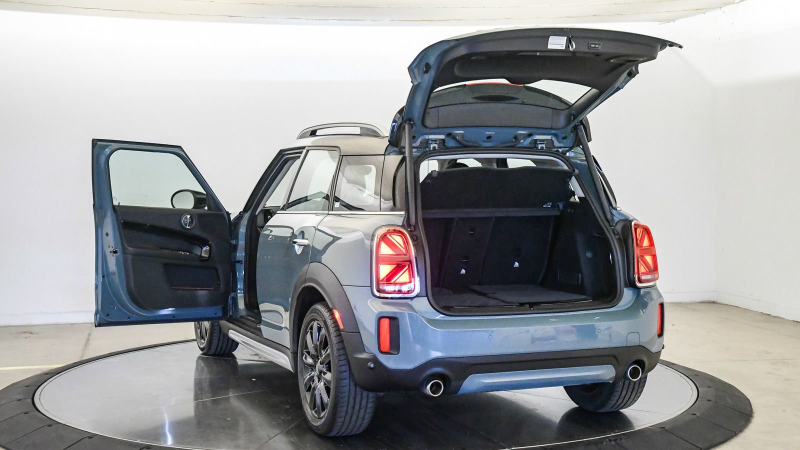 Certified 2024 MINI Cooper Countryman S FWD image 26