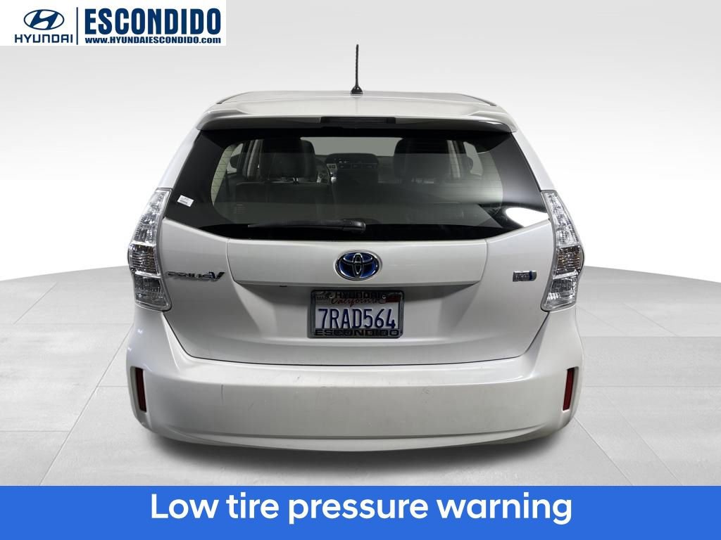 Used 2014 Toyota Prius V Two image 5