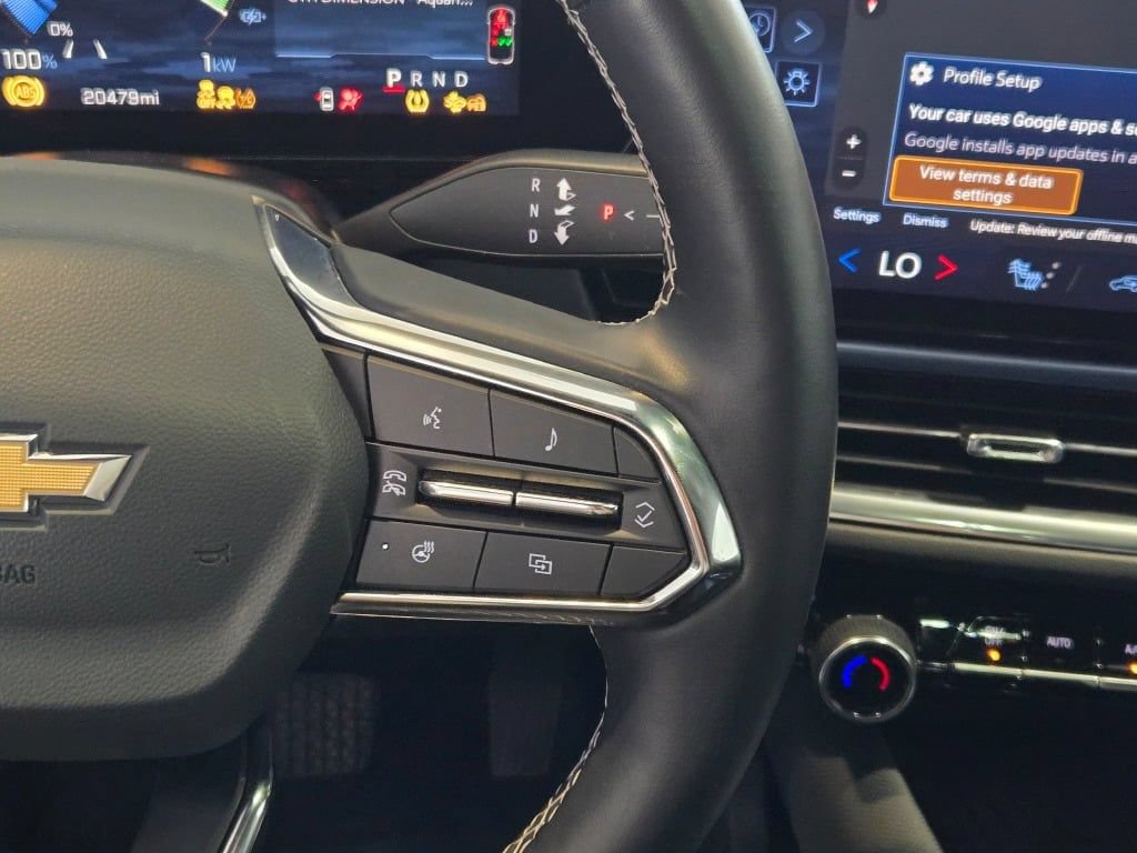 Certified 2024 Chevrolet Equinox EV LT FWD image 30