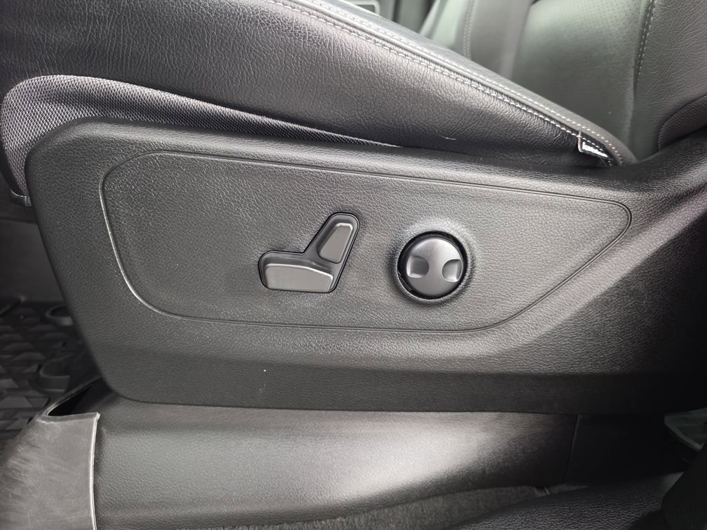 Used 2022 RAM 1500 Big Horn RWD image 27