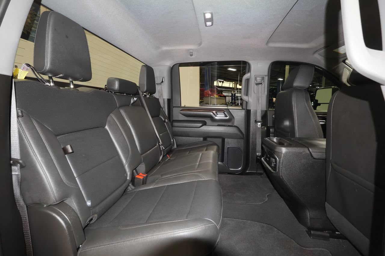 Used 2024 GMC Sierra 2500 SLT w/ SLT Convenience Package AWD/4WD image 27
