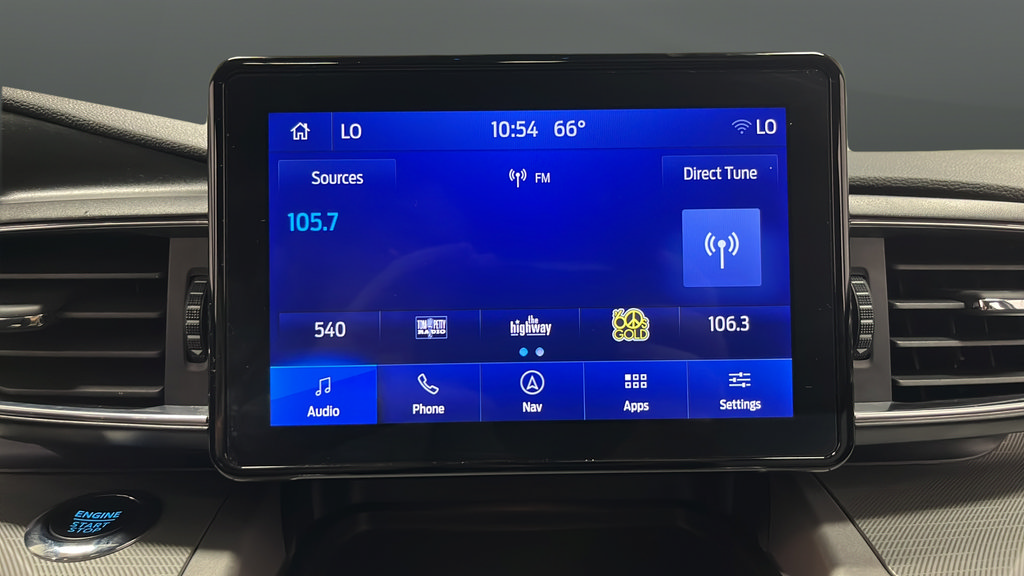 Used 2023 Ford Explorer XLT w/ Equipment Group 202A AWD/4WD image 33