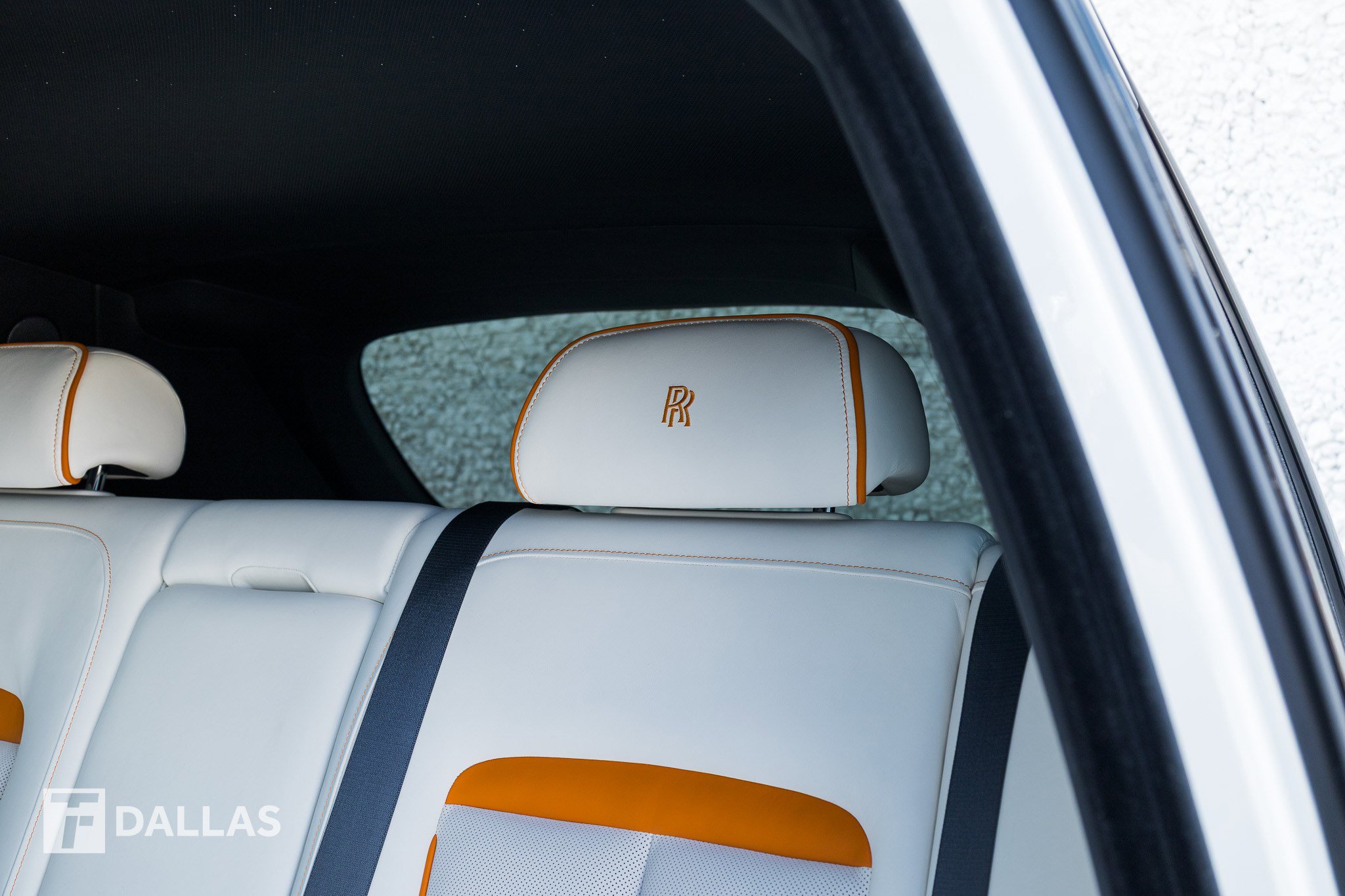 Used 2022 Rolls-Royce Cullinan AWD/4WD image 32