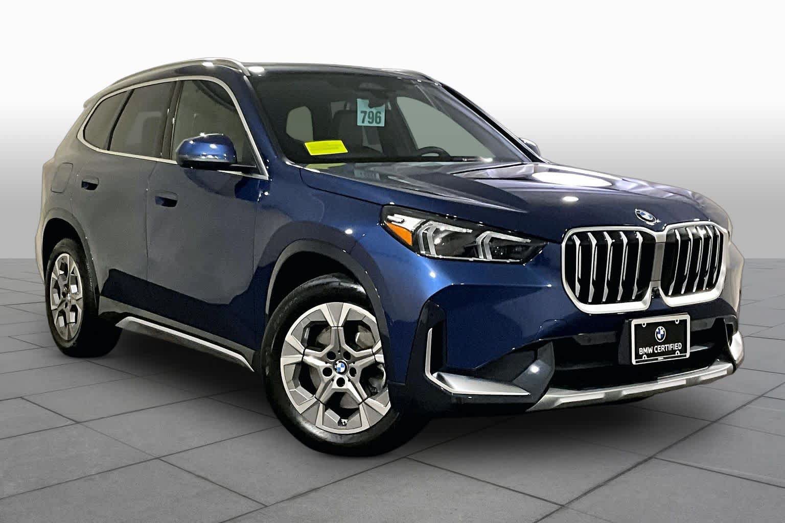 Certified 2025 BMW X1 xDrive28i w/ Premium Package AWD/4WD image 2